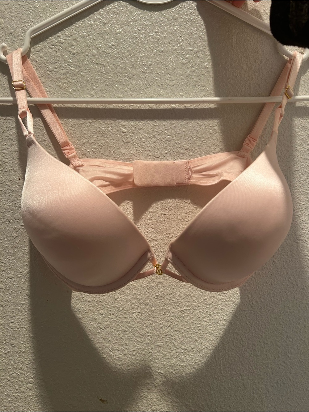 VS Light Pink 2-Cup Push Up Bra